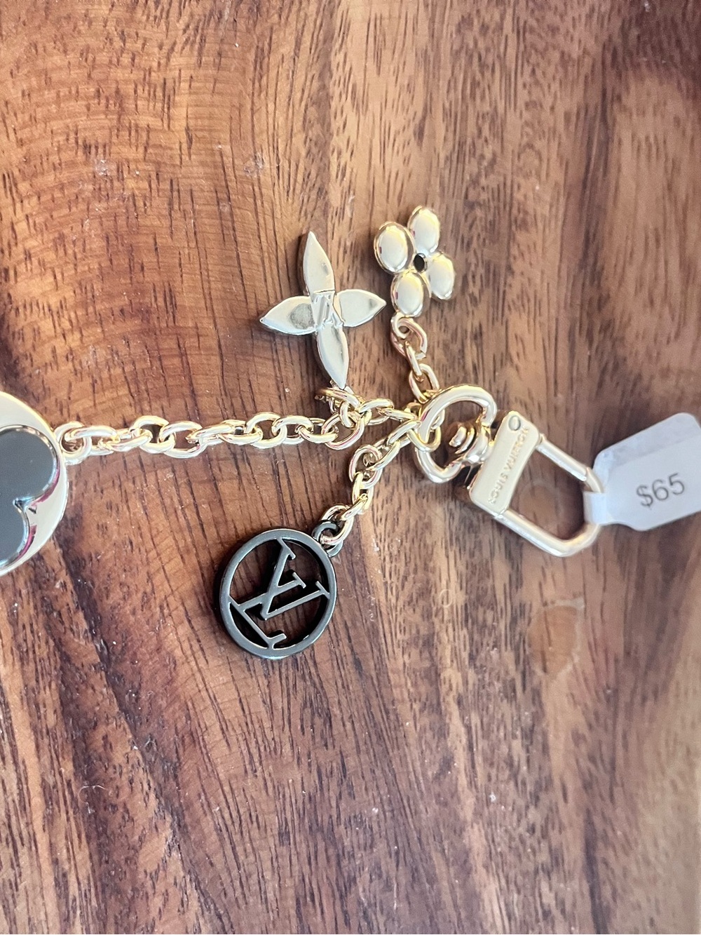 Louis Vuitton Gold-Tone and Black Enamel Charm Key & Card Holder - Picture 3 of 3